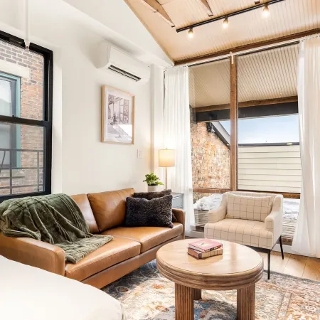 Mana and Lila Boutique Aparthotel