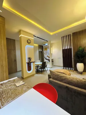 Lusso Court Shortlet Apartment - 4-Star