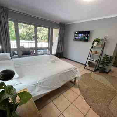 Luxury Stay in Pretoria! Fast Wi-Fi and Free Parking Others