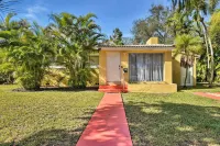 Quaint Central Miami Bungalow 10 Mi to Mid-Beach! - Kitchens