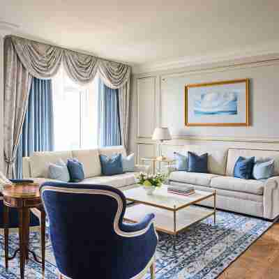 The Charleston Place Rooms