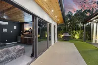 Villa Solara | Pool · Cinema · Basketball Court