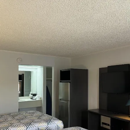Studio 6 Suites Perry, GA