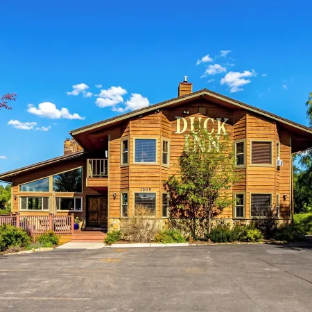 Duck Inn Lodge