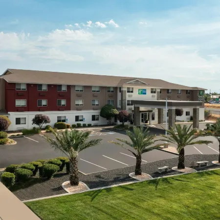 Holiday Inn Express Redding North, an IHG Hotel