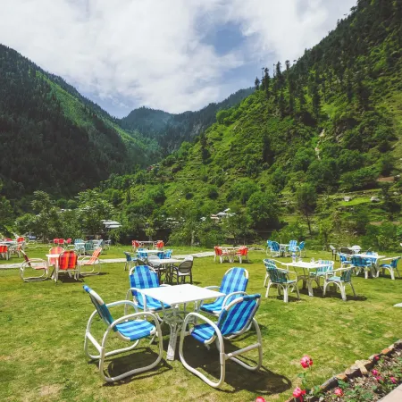 Hotel One Riverside Kaghan
