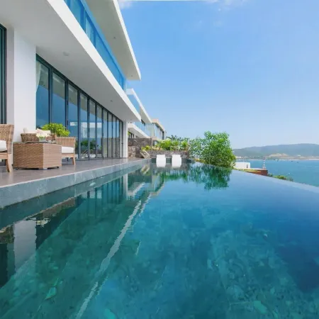 Anh Nguyen Oceanfront Villas