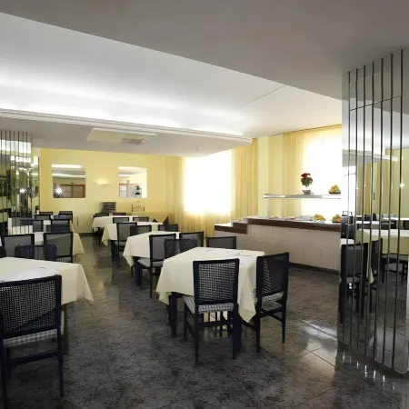 AzuLine Hotel Mediterráneo