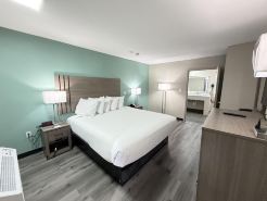 Baymont by Wyndham Pensacola at NAS Corry