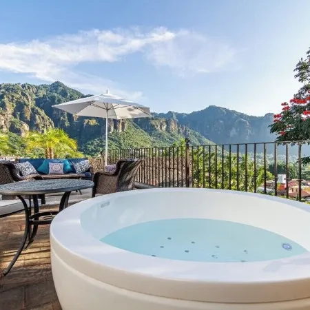 Posada del Tepozteco - Hotel & Gallery