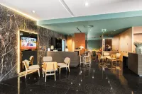 Axis Porto Business & Spa Hotel - bar