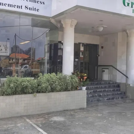 Grandeur Hotel and Spa