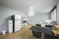 MINT STAY - New