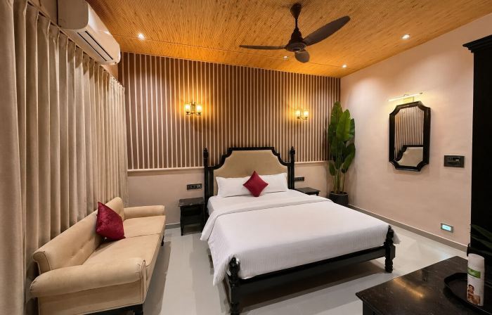 Guru Shikhar Heights - Highest Hotel in Mount Abu 5700 Feet