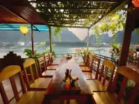 Phong Nha Coco Riverside - parking