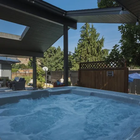 籃筐、啤酒與美景：史詩般的溫納奇度假屋！(Baskets, Brews & Views: Epic Wenatchee Escape!) 奇蘭縣住宿飯店