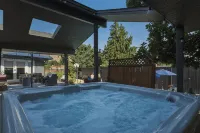 Baskets, Brews & Views: Epic Wenatchee Escape! - Boutique