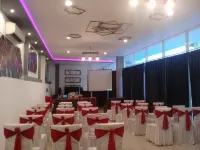 Art Doorz Homestay Istana Gandrung - Wifi