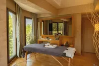 Lale Hotel - سبا