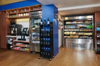 DoubleTree by Hilton Hotel Berkeley Marina - bar