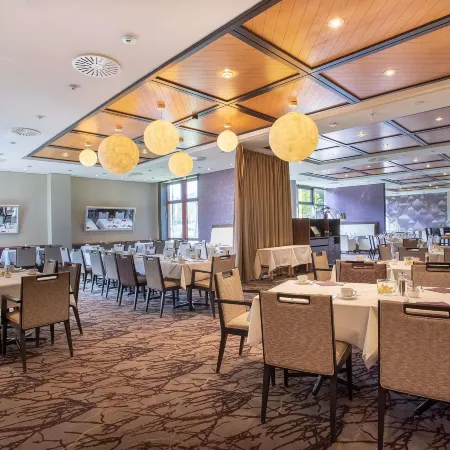elaya Hotel frankfurt oberursel, Trademark Collection by Wyndham