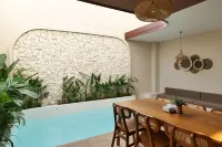 Alvetha Villas Jogja - Boutique