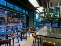 Element Atlanta Midtown Hotels near The Varsity
