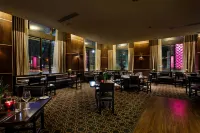 Ambassador Hotel Wichita, Autograph Collection - 4 estrellas