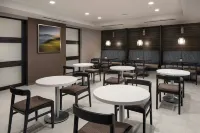 博爾德峽谷大道居家飯店 - 早餐