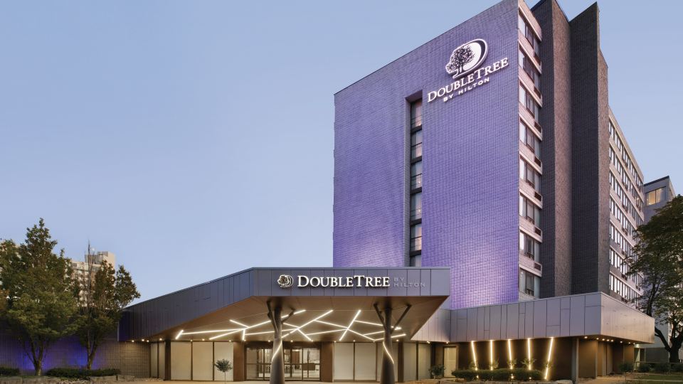 DoubleTree by Hilton Hotel Toronto Airport West