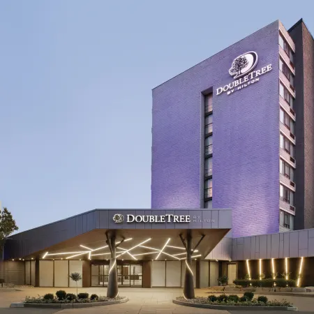 DoubleTree by Hilton Hotel Toronto Airport West