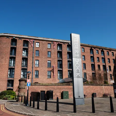 Holiday Inn Express LIVERPOOL - ROYAL ALBERT DOCK by IHG