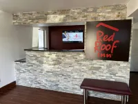 Red Roof Inn Kimball, TN - I-24 - parking