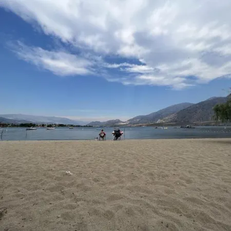 Falcon Resort