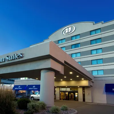 Hilton Winnipeg Airport Suites Hotels near Assiniboine Zoo