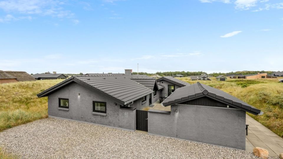 "Walther" - 300m from the Sea