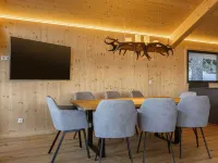 Superior Chalet # 7 With Sauna & Hot Tub - Chalets