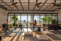 Wom Beach Pod Hotel - Beach