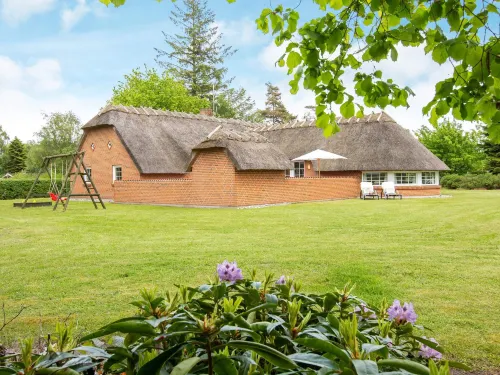 12 Person Holiday Home in Væggerløse - 4-Star