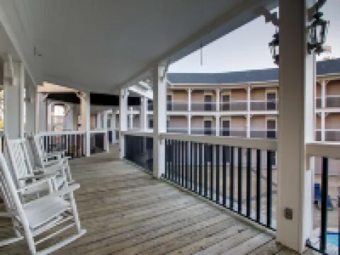 Hotel Finial, BW Premier Collection Hotels in Anniston