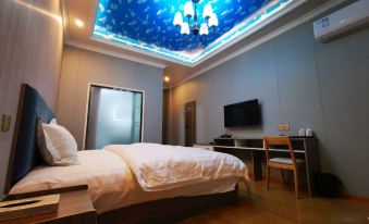 Mianyang Xiangshun Theme Hotel