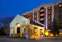 Holiday Inn Chicago - Schaumburg Hotels in Schaumburg