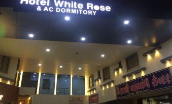 Hotel White Rose & Dormitory