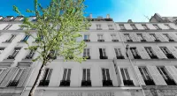 B Montmartre Hotels in Batignolles