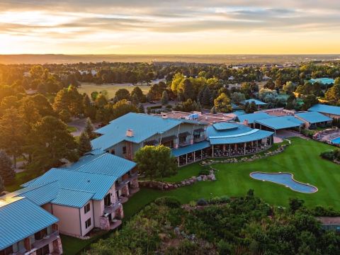 Garden of the Gods Resort & Club