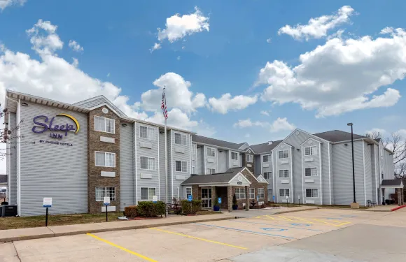 聖羅伯特-倫納德伍德堡舒眠酒店