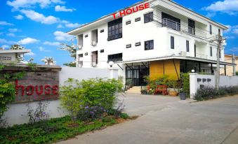 T.House Maesot