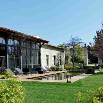 Le Clos Saint-Martin Hôtel & Spa Hotel Exterior
