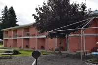 Dew Drop Inn Hotels in La Push