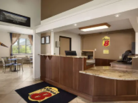 Super 8 by Wyndham Bozeman Hotels in Bozeman